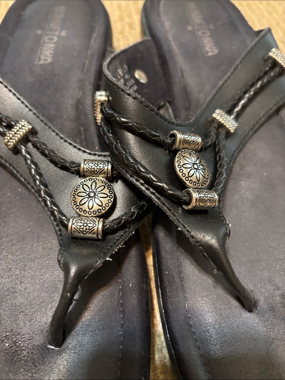 Minnetonka Black Braided Thong Sandals with Silver Accent Beads - Picture 2 of 4